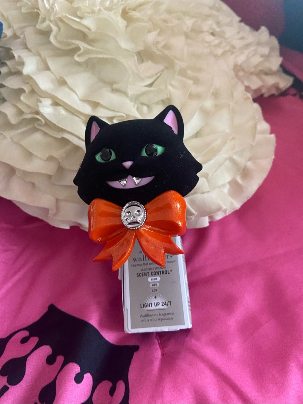 Black Cat Nightlight Plug-In with Orange Bow wallflower